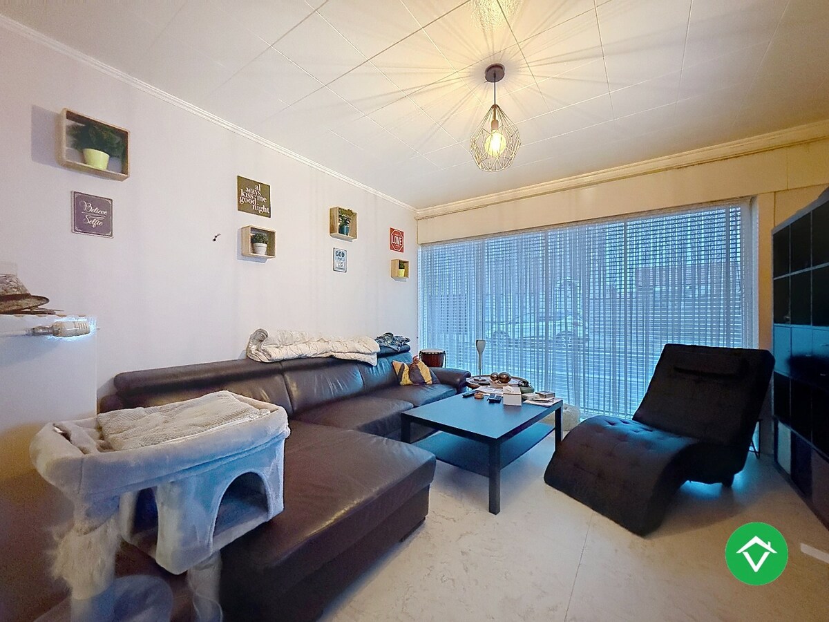 Ruime woning met 4 slaapkamers en terras te Ichtegem 