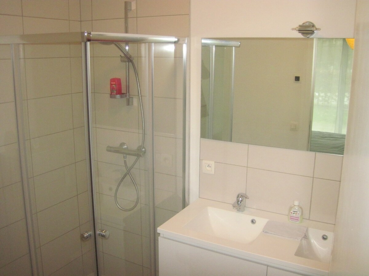 Energiezuinig app. met unieke buitenruimte. 