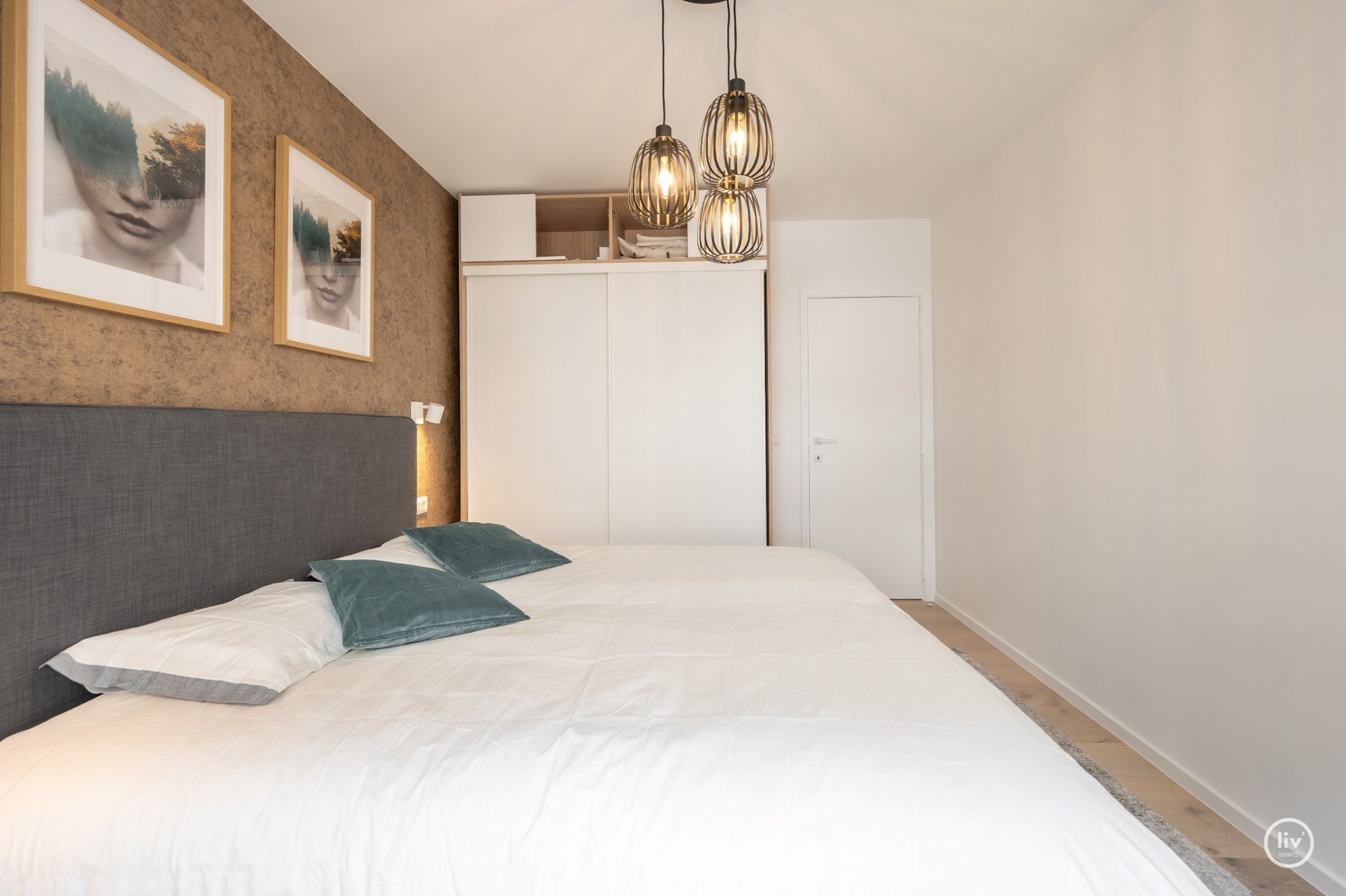 Appartement élégamment rénové avec 3 chambres dans un emplacement de premier choix à Duinbergen - à seulement 100 mètres de la digue! 