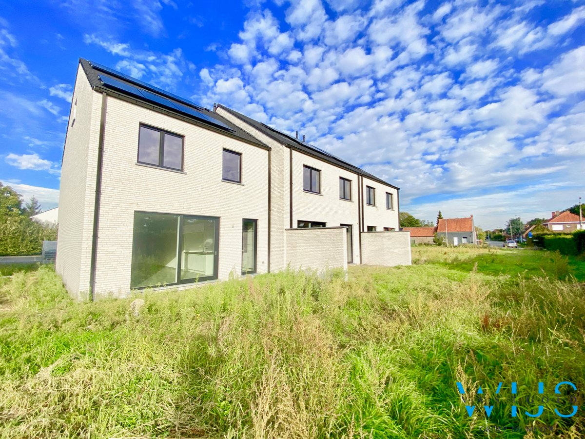 Tijdloze nieuwbouw met 4 slaapkamers te ERTVELDE ! 