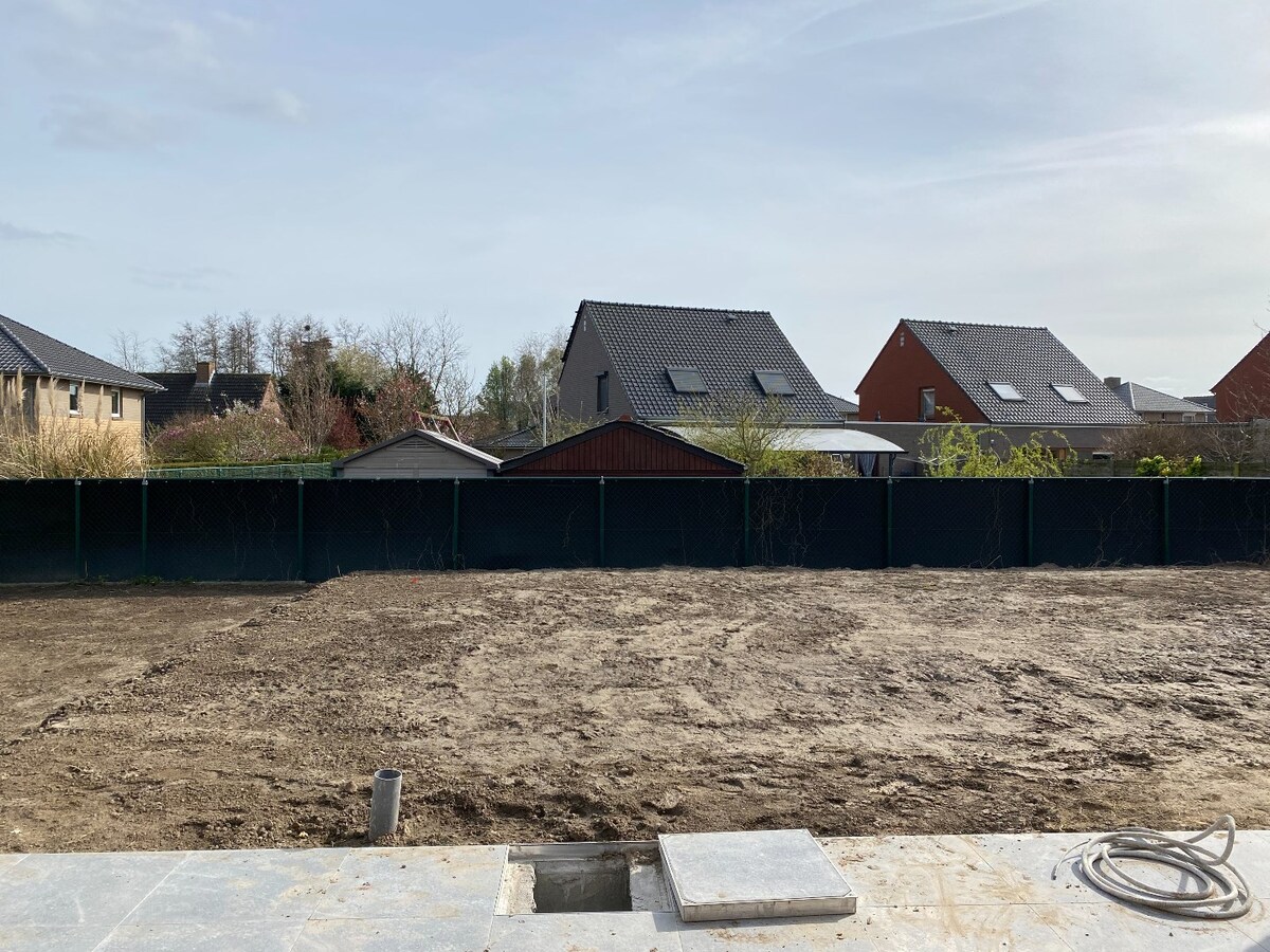 Nieuwbouwwoning met garage te Houthulst 