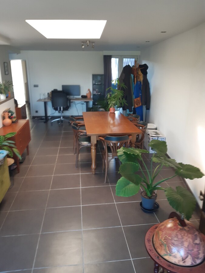 Gezellige woning met garage, tuintje én met uitzicht op de Schelde! 