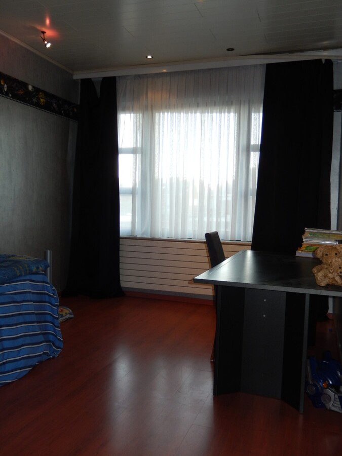 Instapklaar 3 slaapkamer appartement met groot zuidgericht terras 