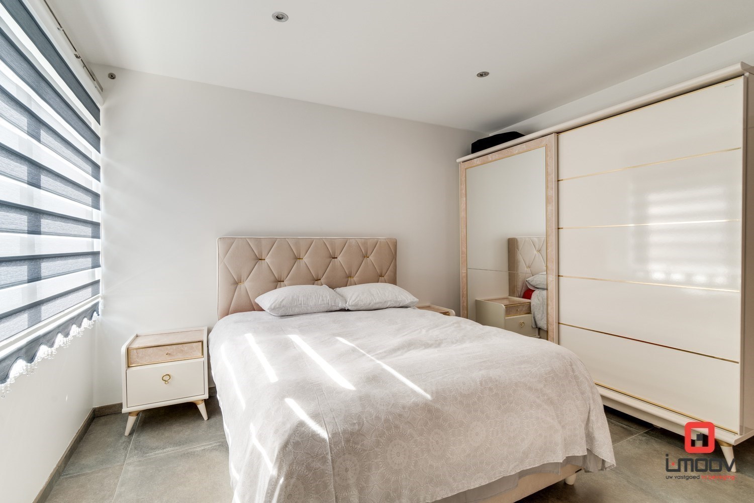 Ruime woning voor gemengd gebruik met loods te koop, wonen en werken op één toplocatie in Zelzate 