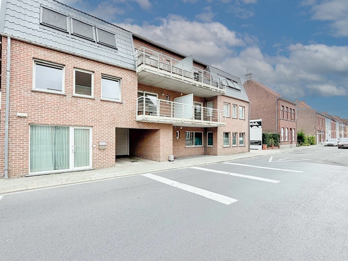 Opbrengsteigendom met 6 units en 6 parkeerplaatsen in Lauwe - “EPC B - conform elektriciteit - huurpotentieel tot ca. €60.600/jaar 
