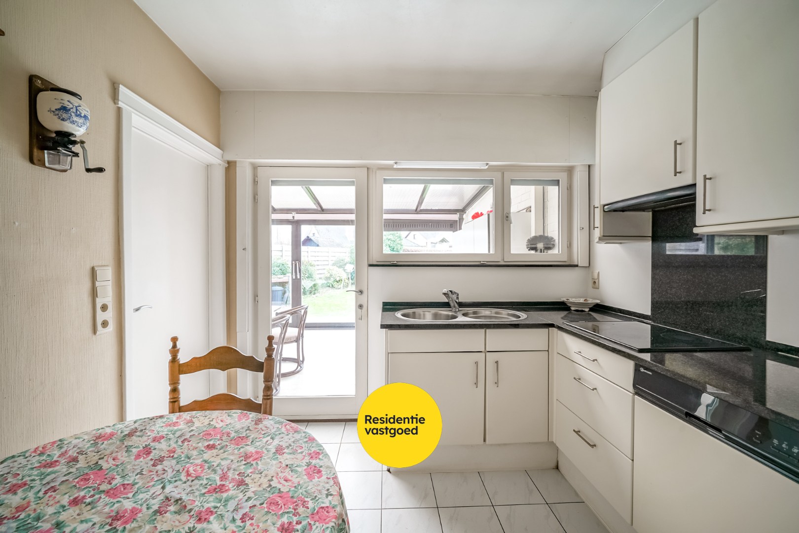 Vrijstaande bungalow in hartje Oudenburg. 