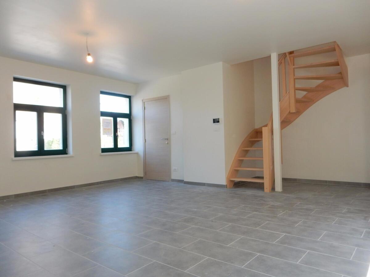 Gerenoveerde woning te Houtave 