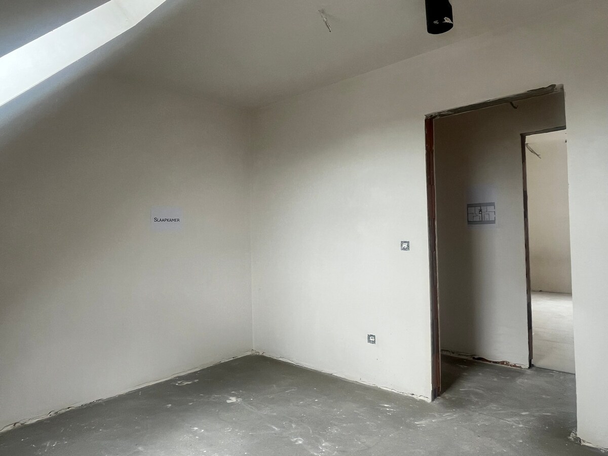 Nieuw duplex appartement met 3 slpks. en terras van 31 m² 