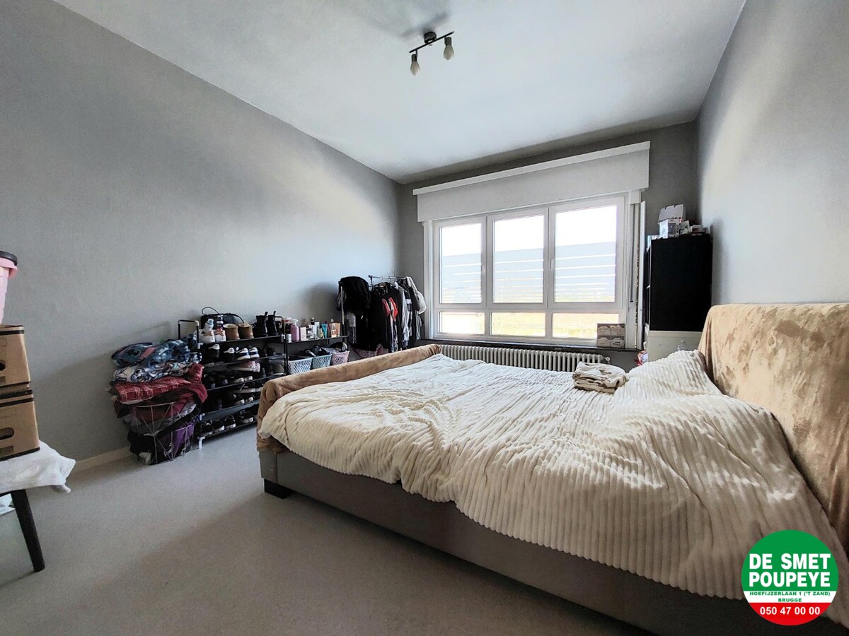 Appartement met terras en garage 