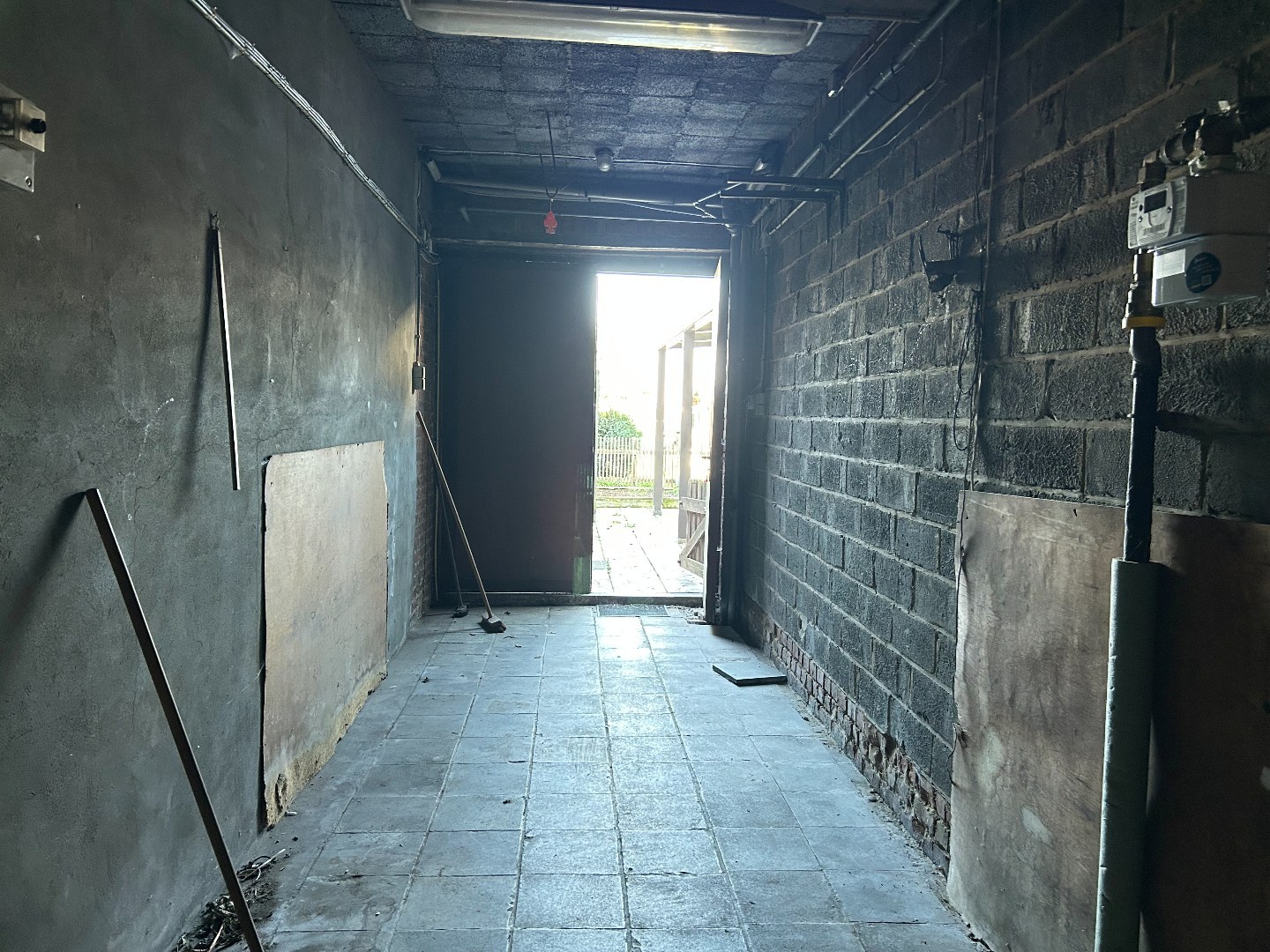 Grote, te renoveren centrumwoning met tuin op 563m² 