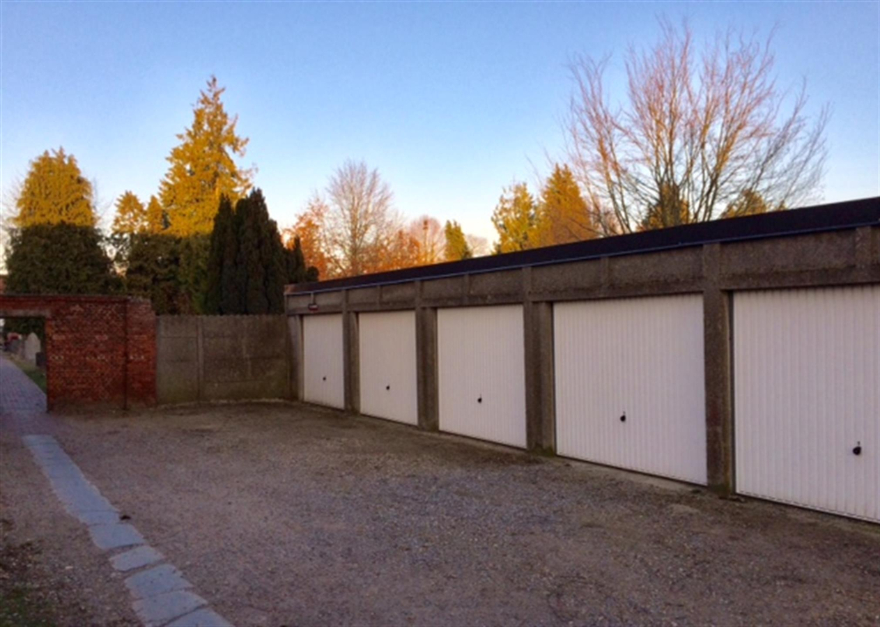 Verhuurd garage - Geel