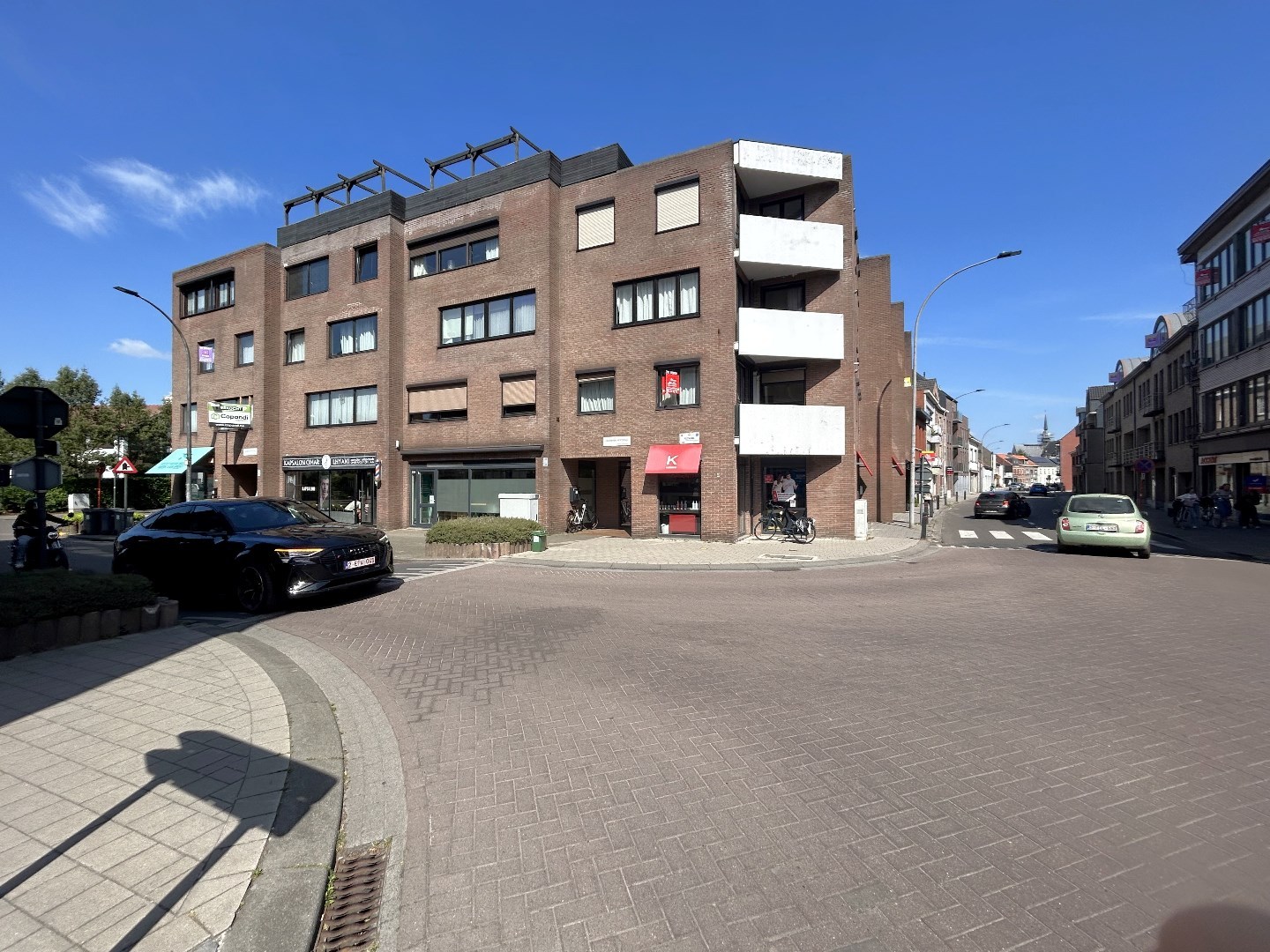 Instapklaar appartement met 2 slpk. in centrum Geel 