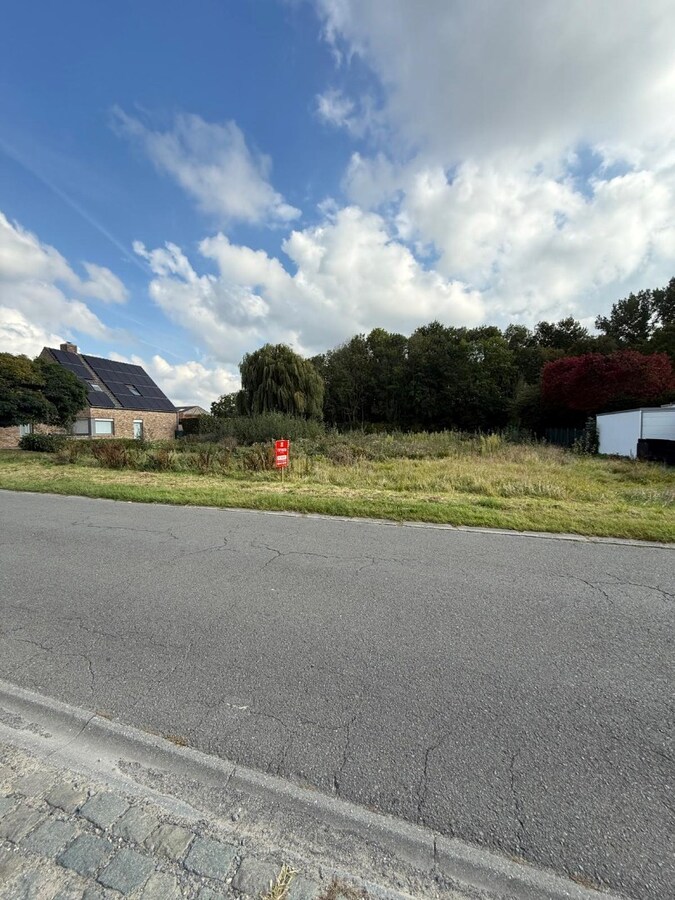Perceel bouwgrond van 886,5 m² 