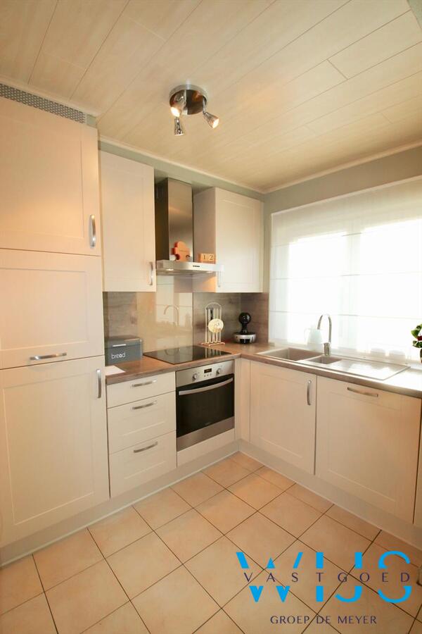 Instapklare Bel-étage in het centrum van Ertvelde! 