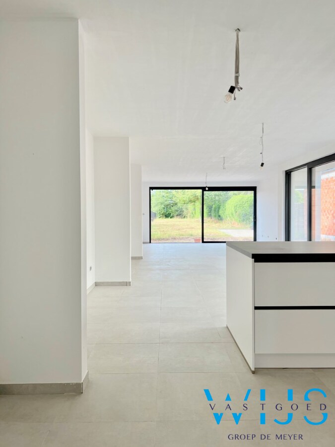 Af te werken vernieuwbouw te Ertvelde ! 