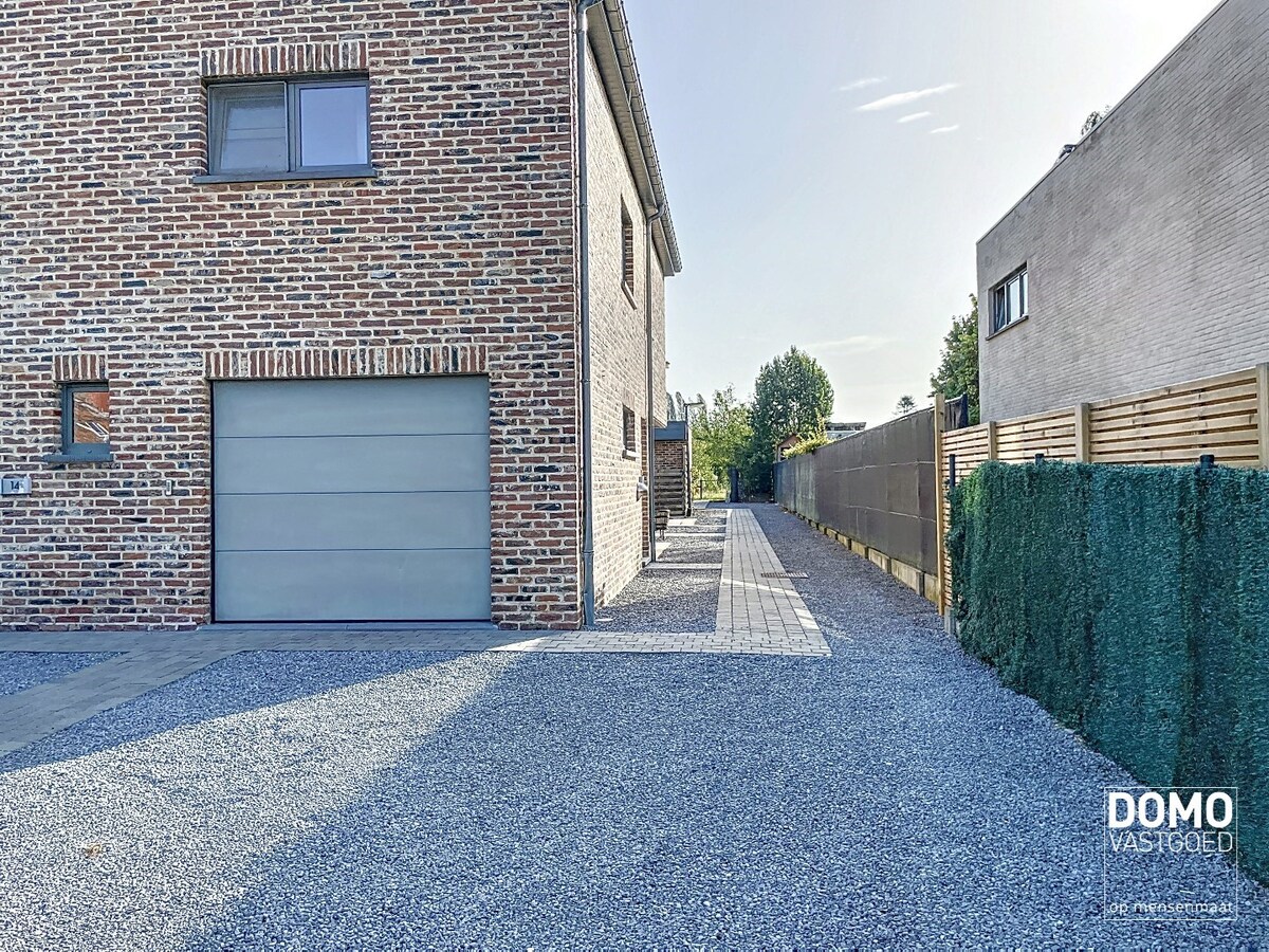 Luxe appartement met zwemvijver  in Herk-de-Stad, label A. 