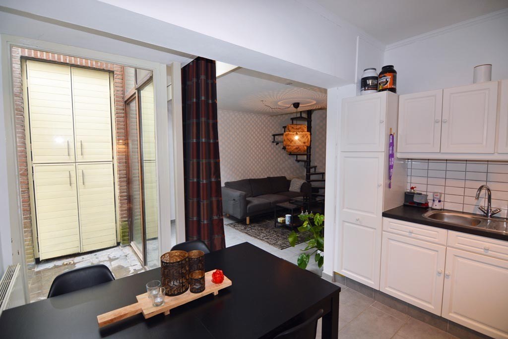 Knus appartement met 1 slpk en hobbyruimte in het centrum. 