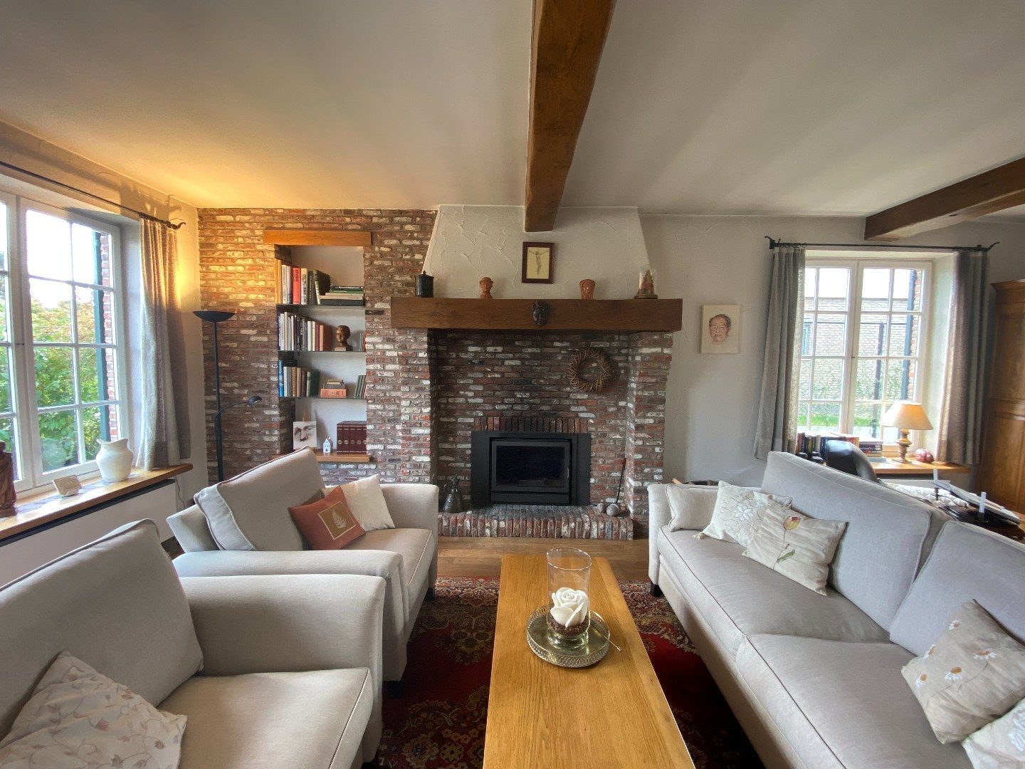 Charmante landelijke villa op een toplocatie in Waregem! 