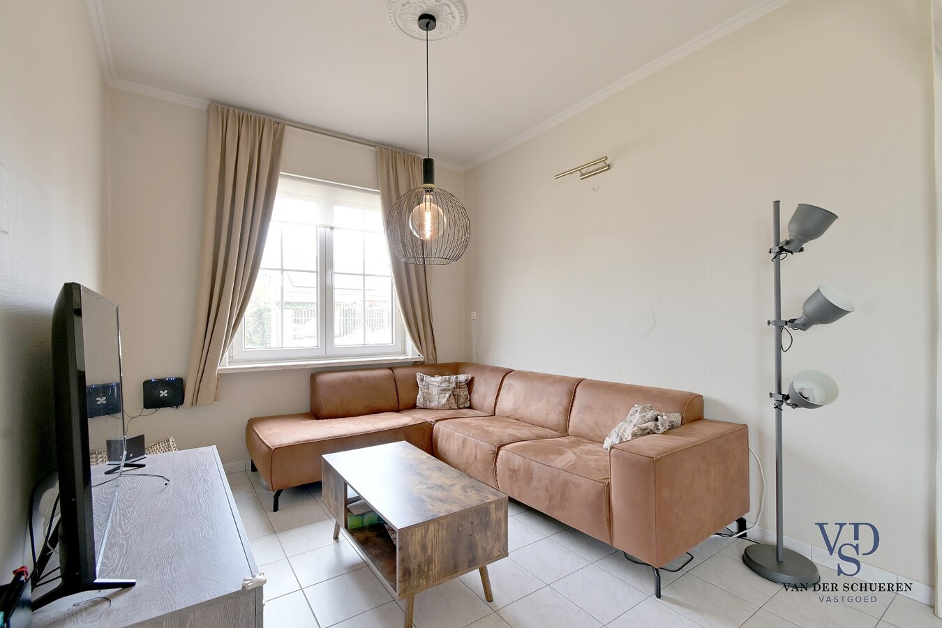 Degelijke Half Open Bebouwing 