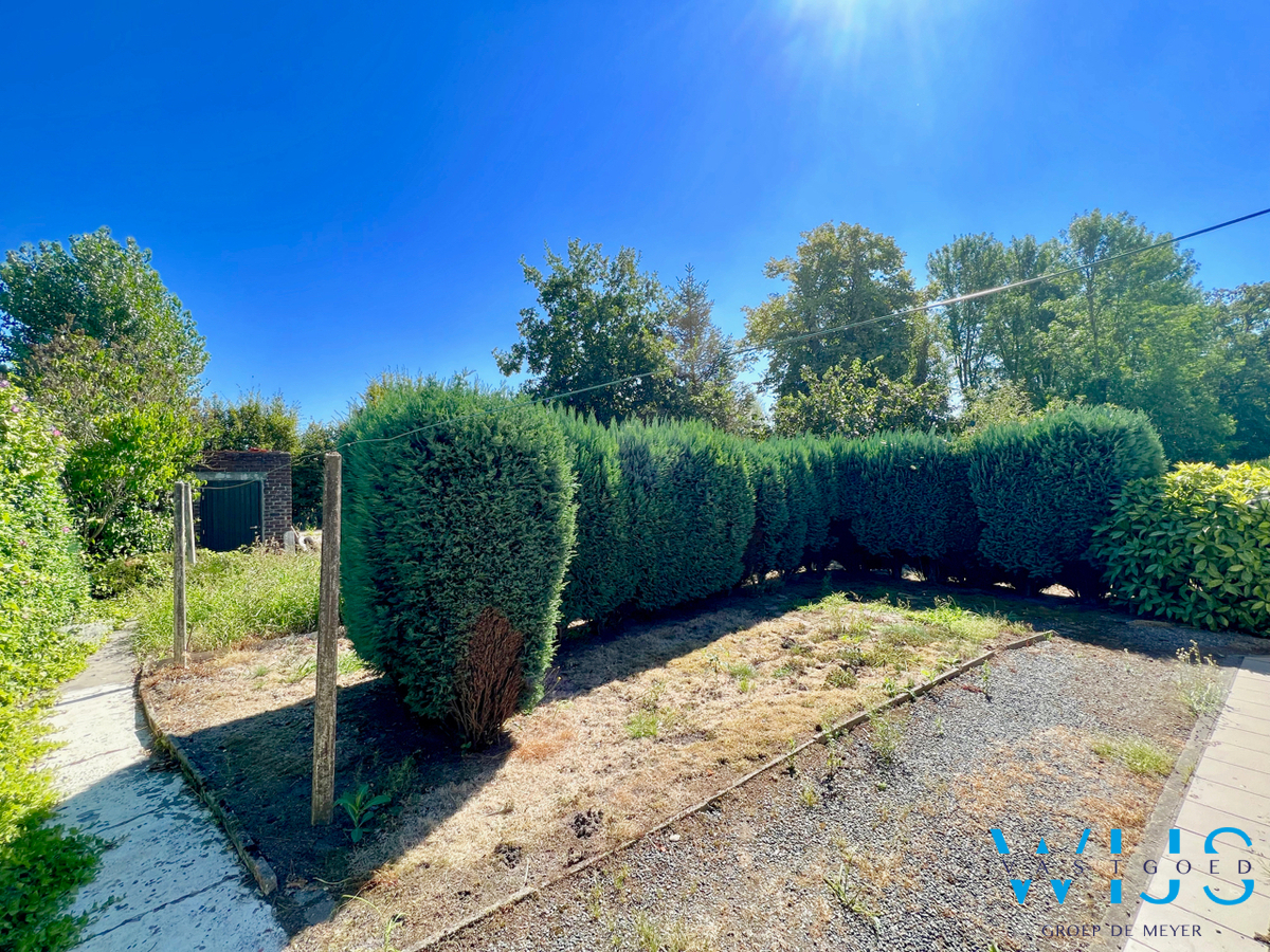 Fantastisch gelegen woonhuis op 1430m² te Lievegem ! 