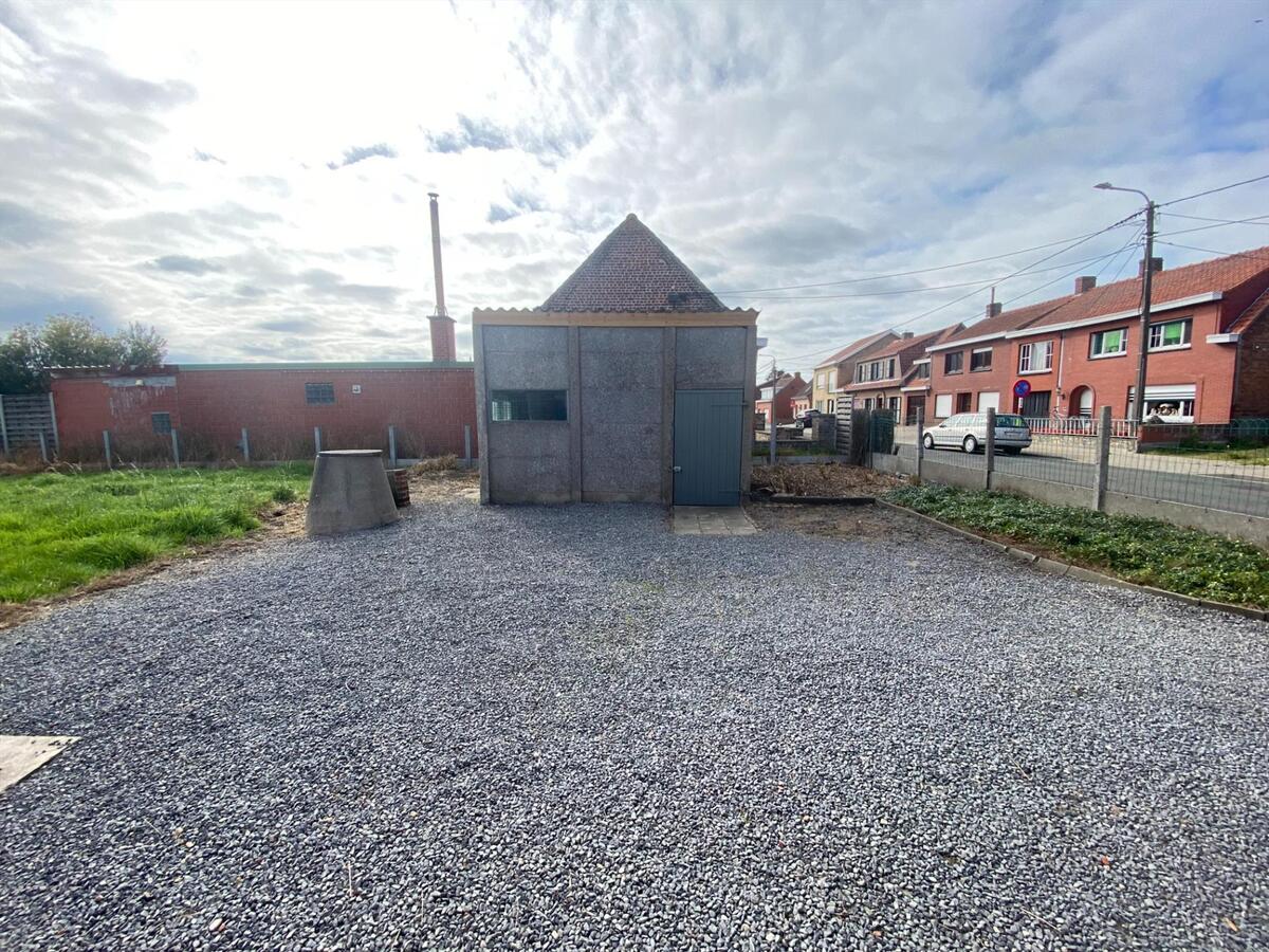 Woning met 3 slaapkamers op 1875m² 