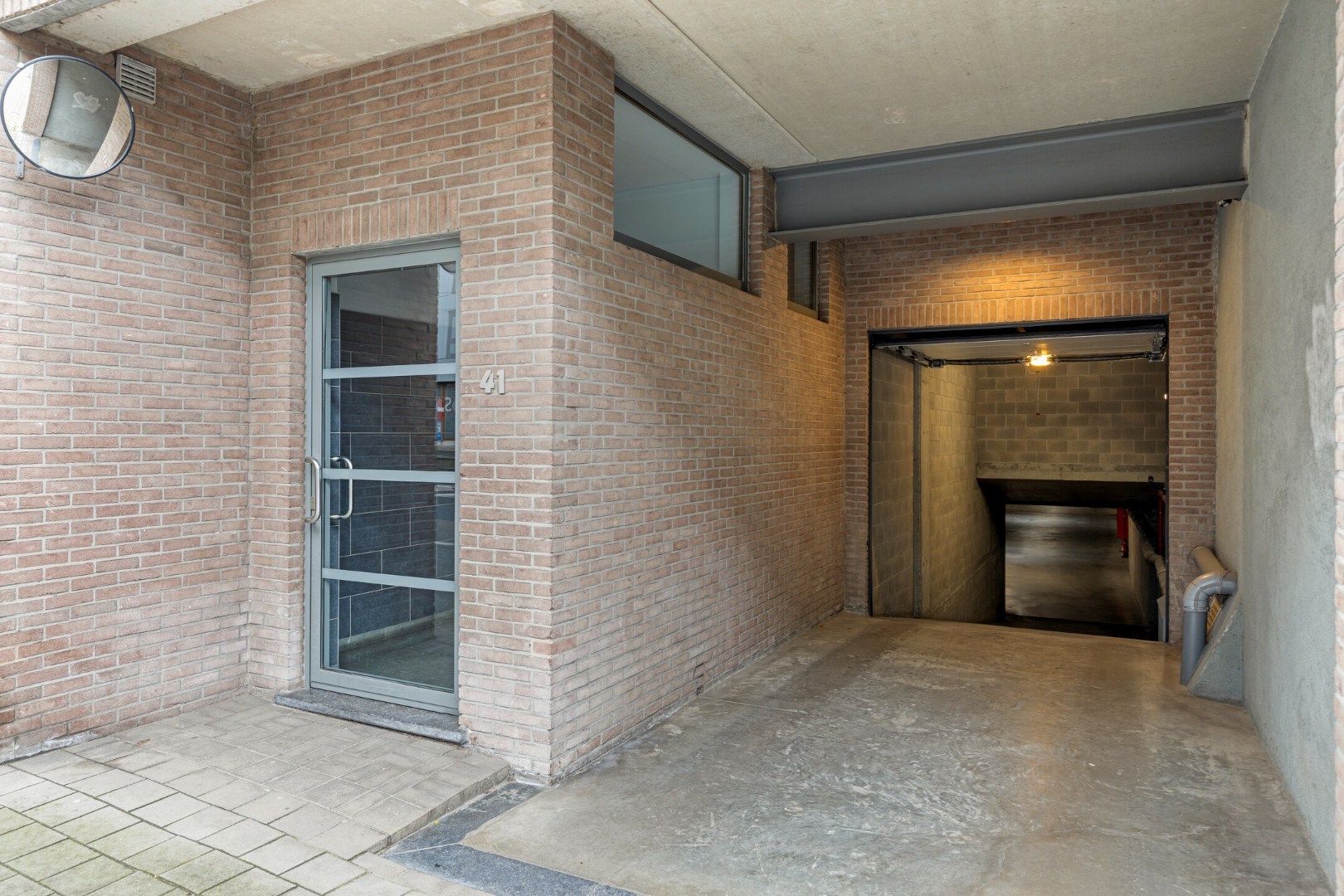 Appartement met 2 slaapkamers, ruim terras en garagebox in Leuven! – EPC 92 kWh/m² – bewoonbare opp. 94m² 