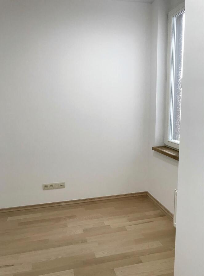 COMPLEET GERENOVEERD 3SLAAPKAMER HOEK-APPARTEMENT 