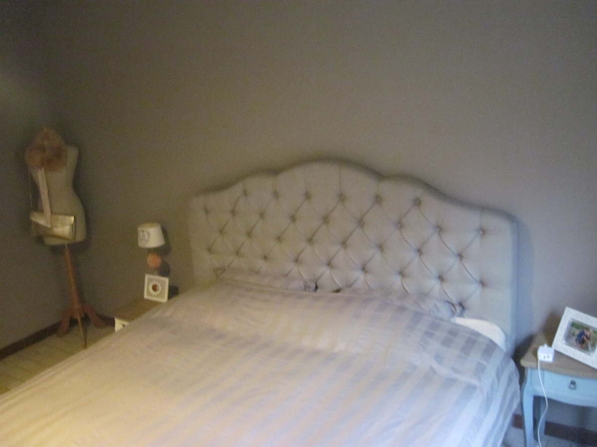 Stijlvolle en degelijke bungalow. Unieke ligging. 