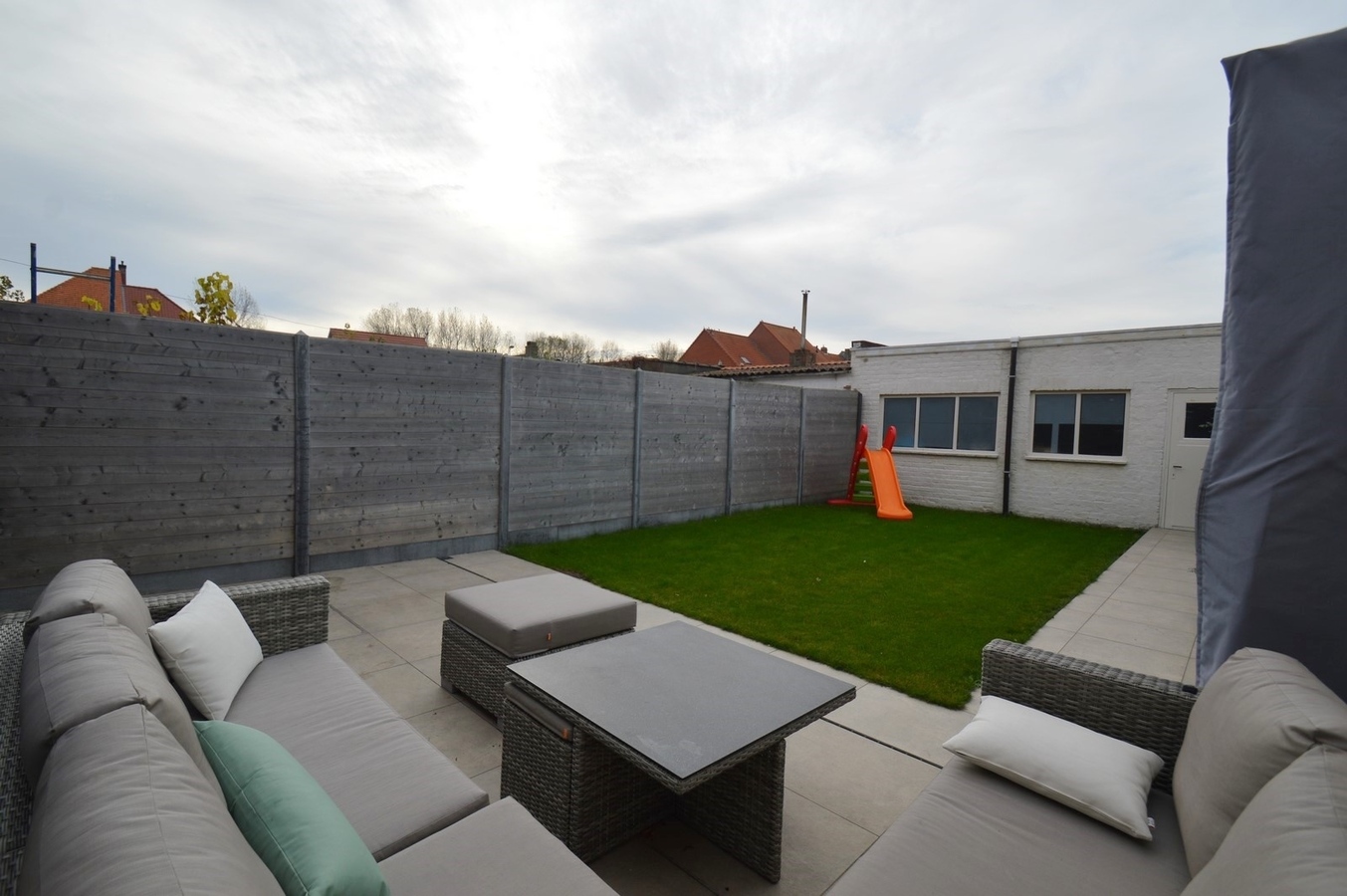 Knap gerenoveerde gezinswoning met tuin - Zeebrugge 