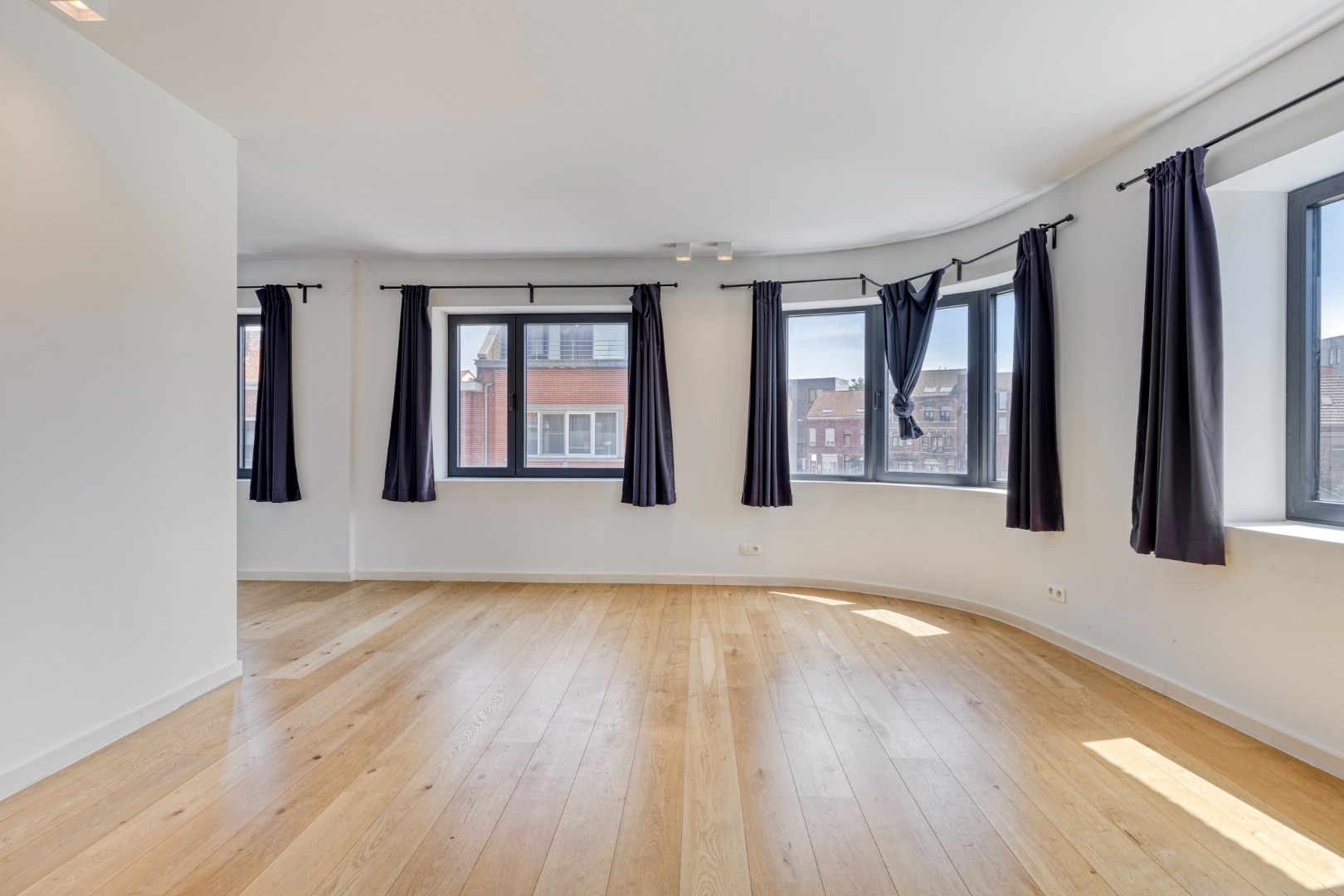 Instapklaar appartement met ruim terras en 2 slaapkamers - EPC A 
