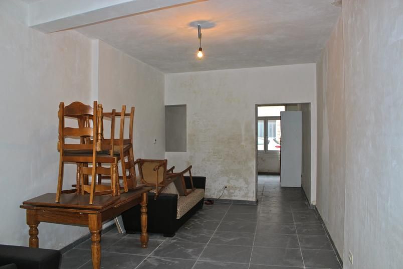 Pas gerenoveerde rijwoning nabij centrum Ledeberg 