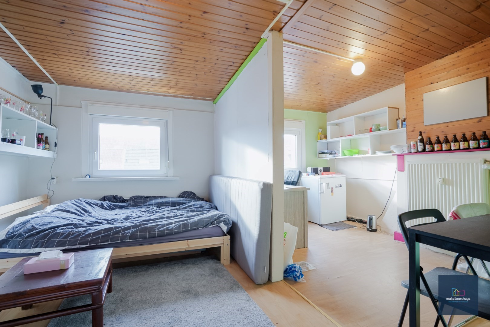 Gunstig gelegen opbrengsteigendom nabij de Coupure 