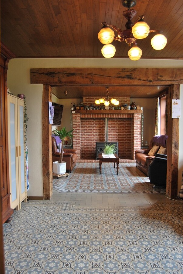 Charmante hoeve op ca. 1,1ha te Geraardsbergen 