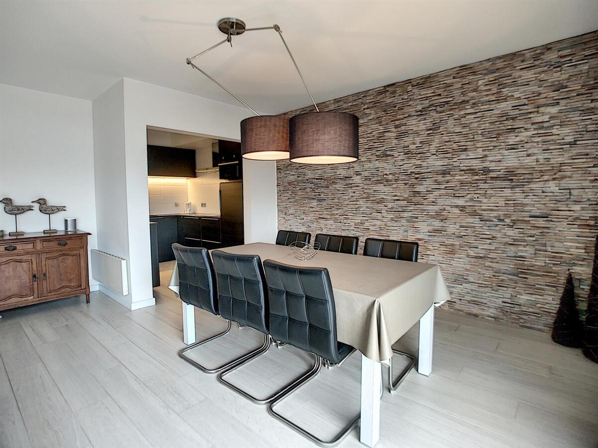 Magnifiek woonappartement met zonneterras, 3 ruime slpk en 2 badk - Heist 