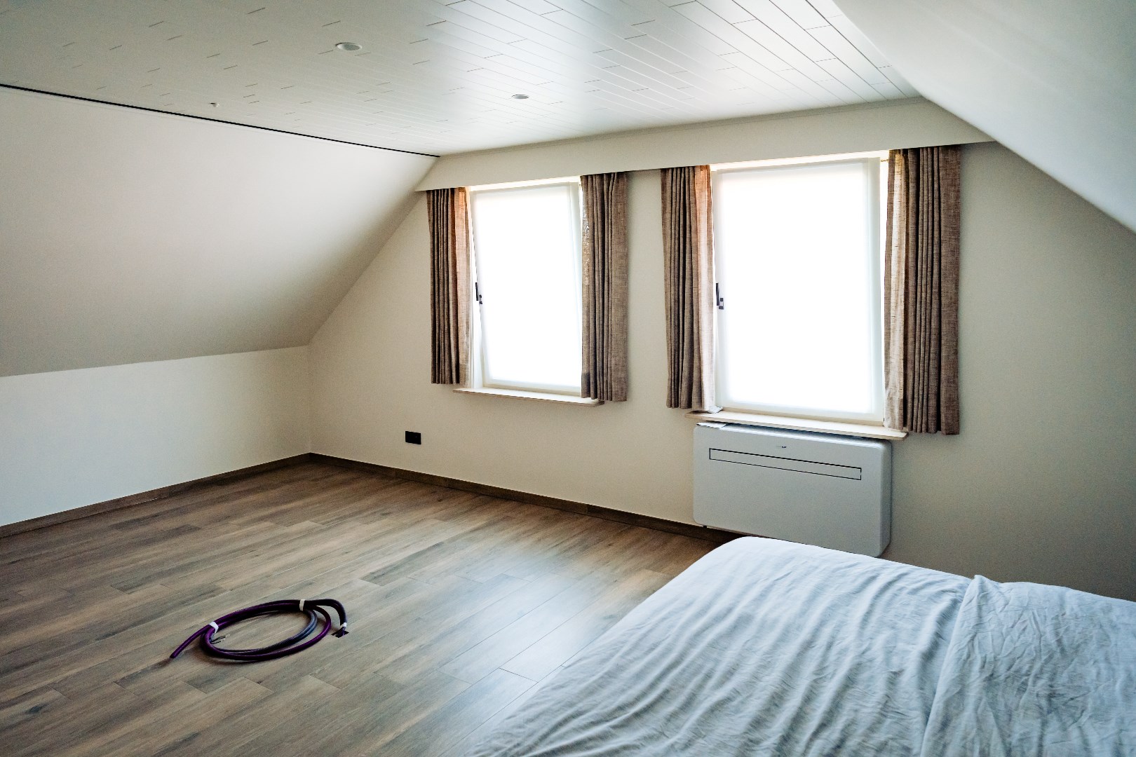 Woning met 3 slpks, tuin én stal  op 1.105 m² te lembeke 