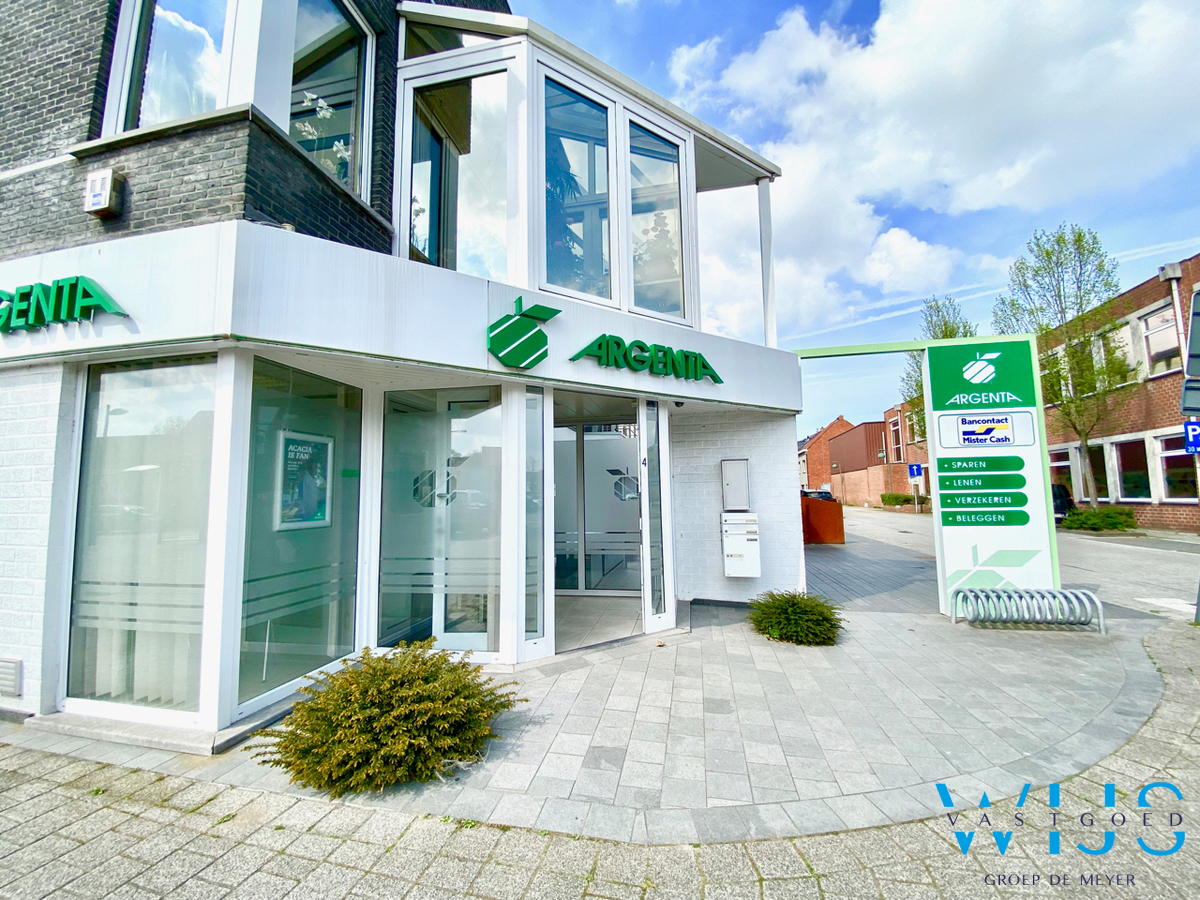 Zeer goed gelegen kantoor te CENTRUM ERTVELDE ! 