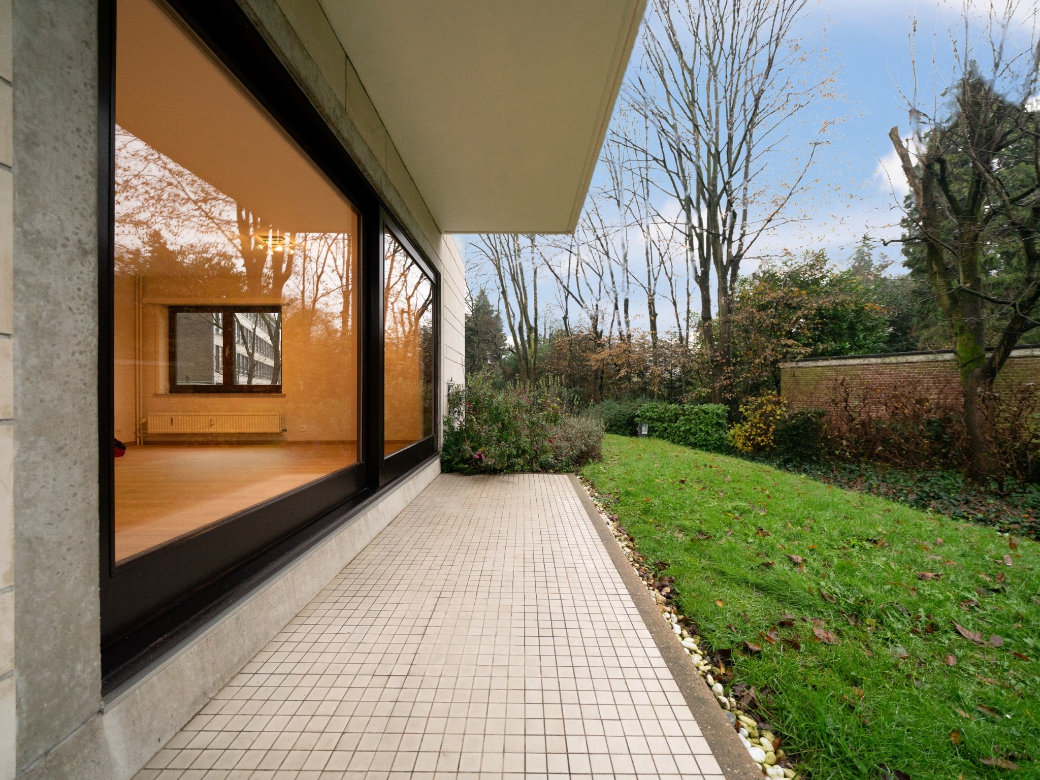 Gerenoveerd 2kamer-appartement in standingvol gebouw 