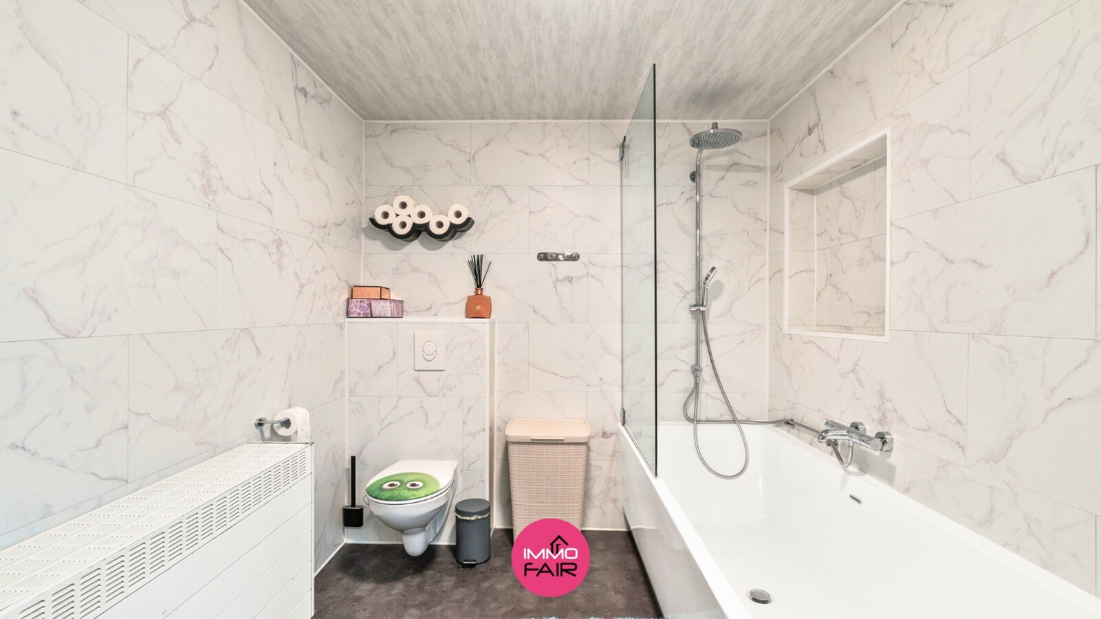 Gezinswoning met authentieke elementen in centrum Lanaken! 