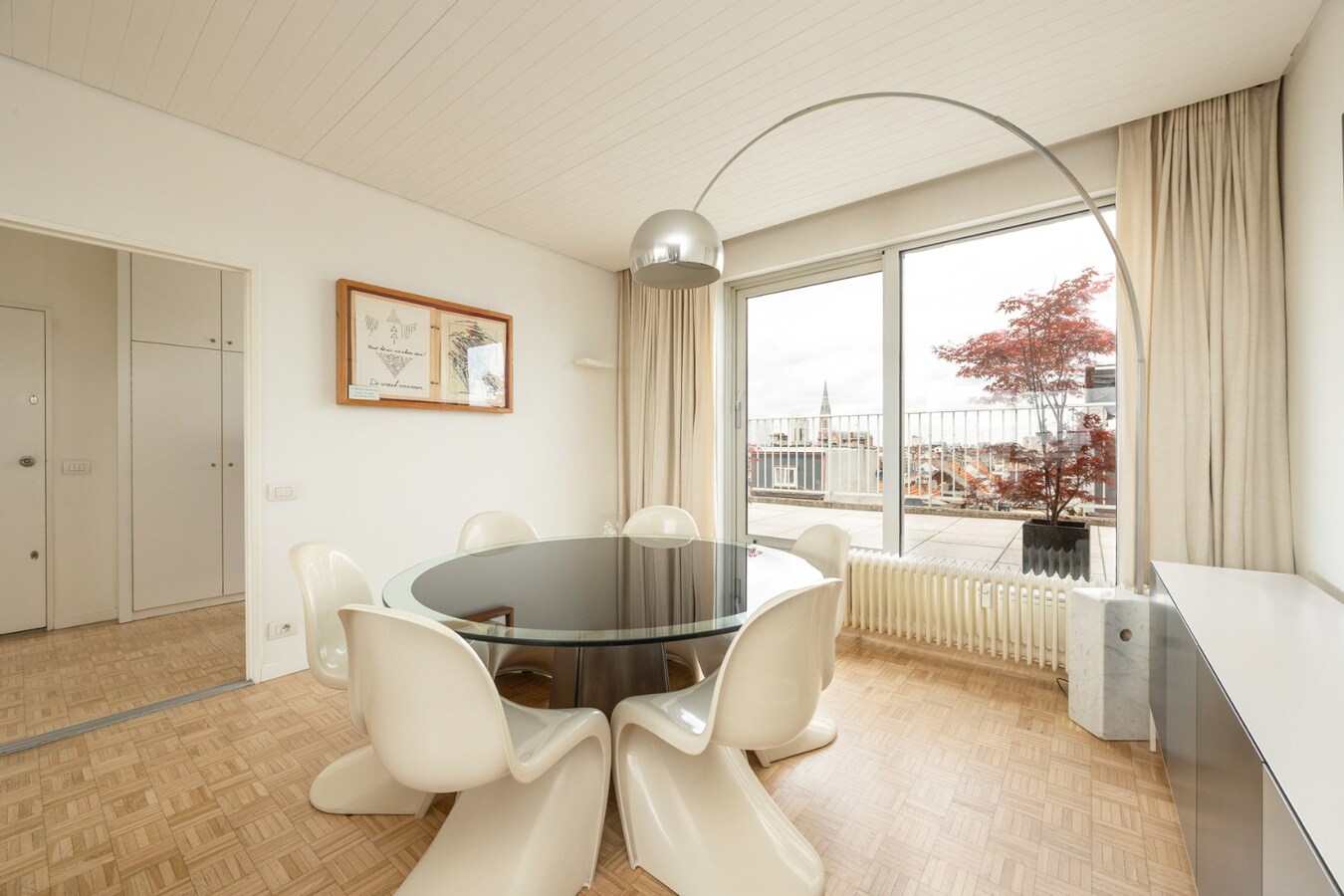 Zeer ruim appt. met 3 slpk en 2 terrassen te Antwerpen! 