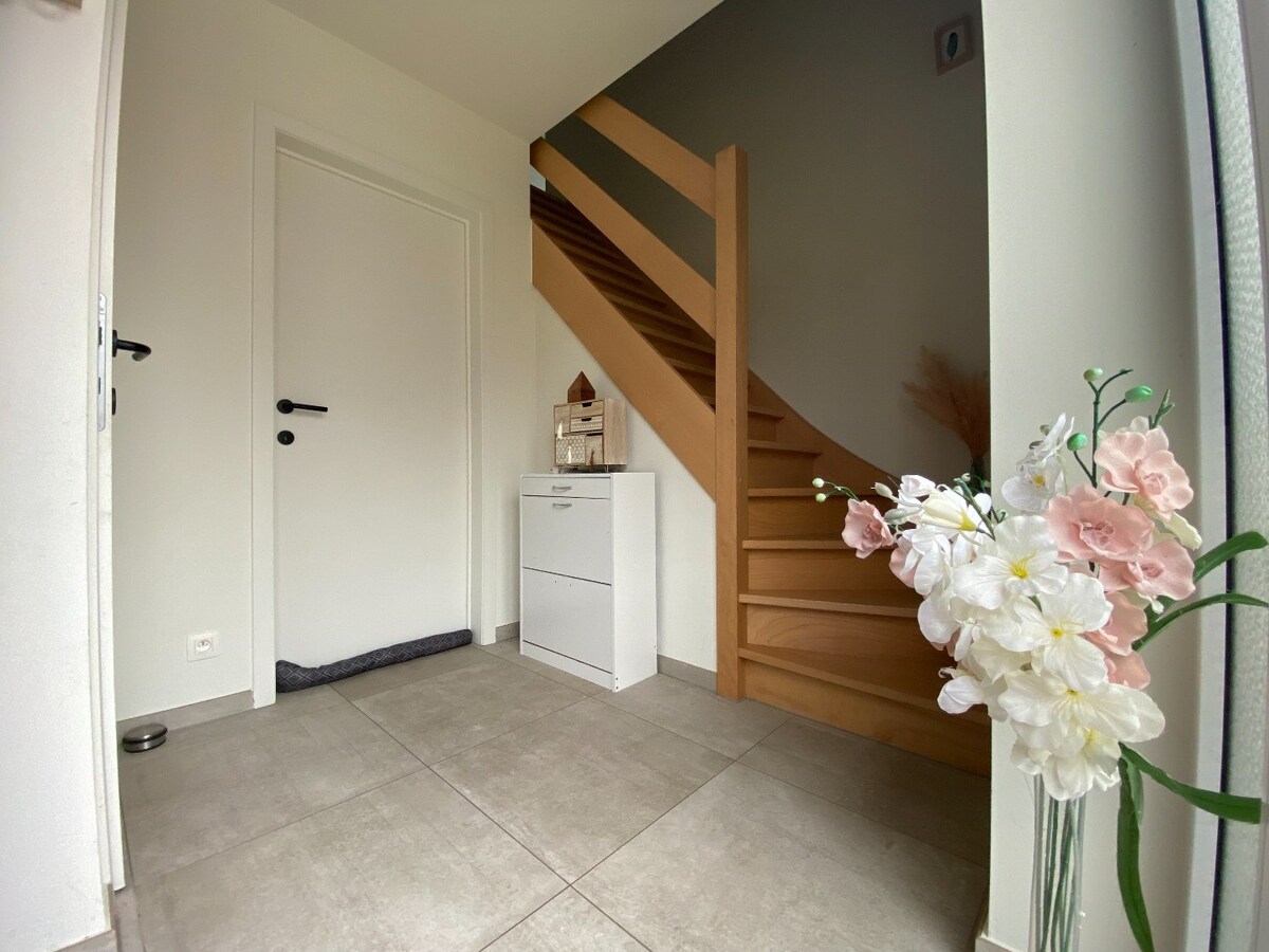 Coup de cœur assuré : maison 3 façades moderne et lumineuse ! 