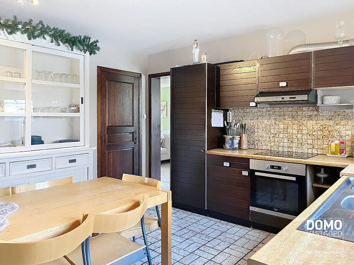 GROND VAN 6A91CA MET WONING TE KOOP IN HASSELT - MOGELIJKHEID TOT RENOVATIE BESTAANDE WONING OF AFBRAAK/WEDEROPBOUW 