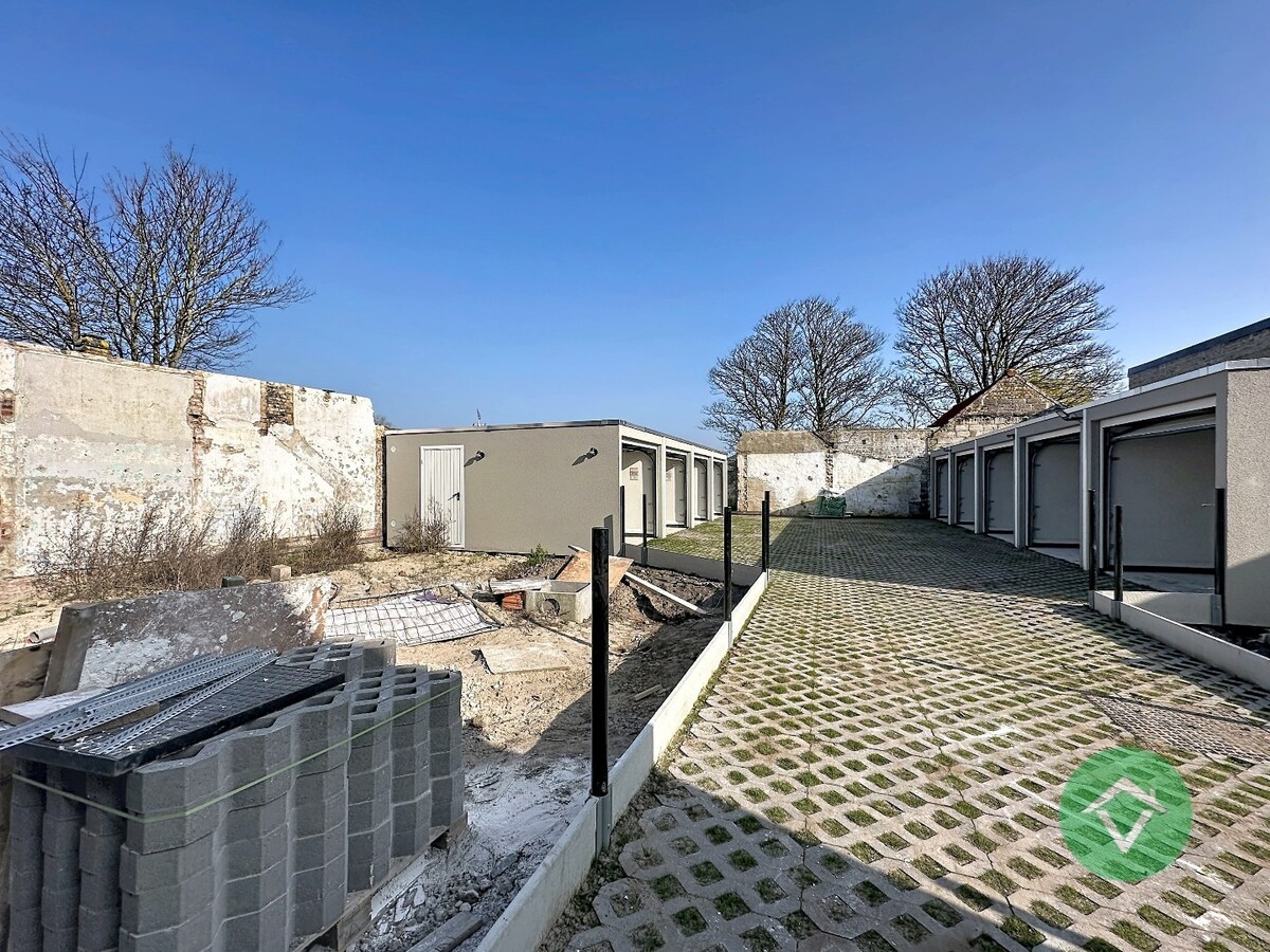 Nieuwbouwwoning met 4 slaapkamers en tuin te Lombardsijde 