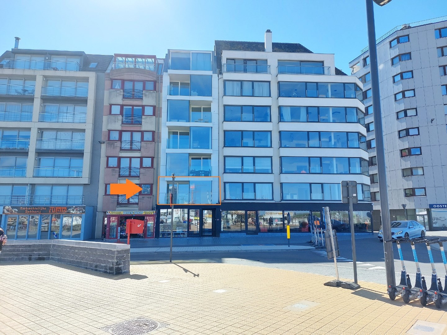 APP. NOUVELLE CONSTRUCTION AVEC VUE SUR LE PORT 