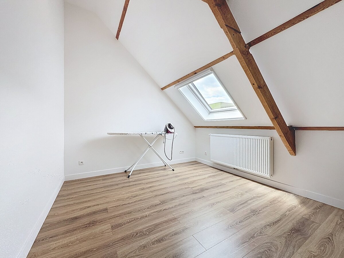 Energiezuinige en ruime stadswoning met tuin te Bevegem 
