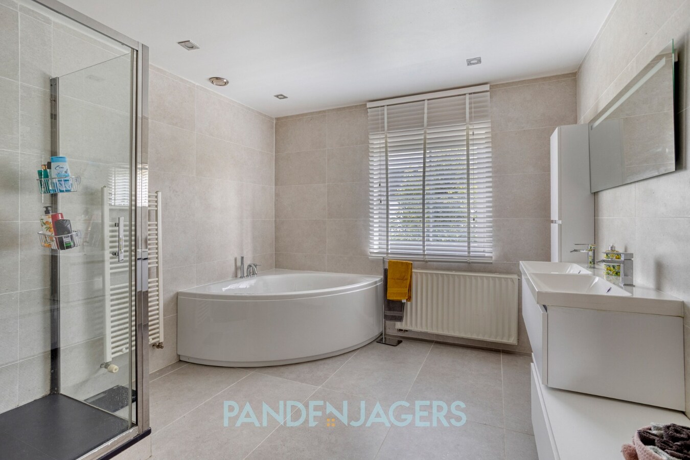 Moderne, ruime woning te Duffel 