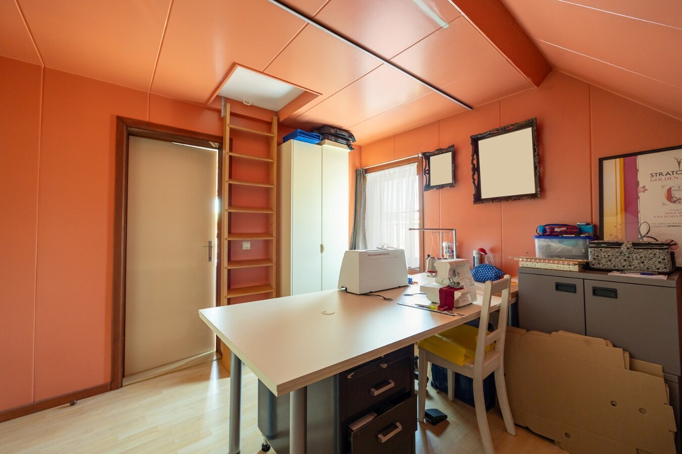 Karaktervolle gezinswoning met 6 slaapkamers in hartje Schilde 