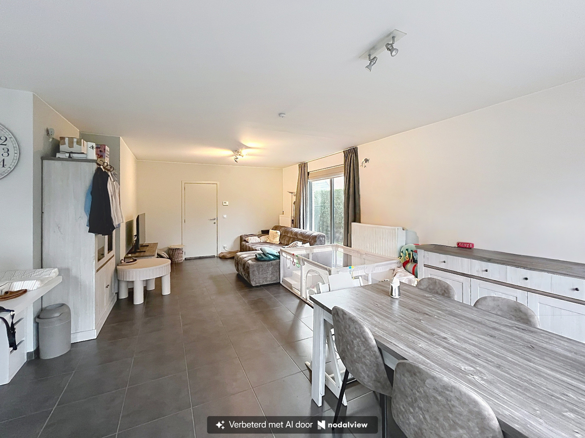 Instapklare halfopen woning met tuin 