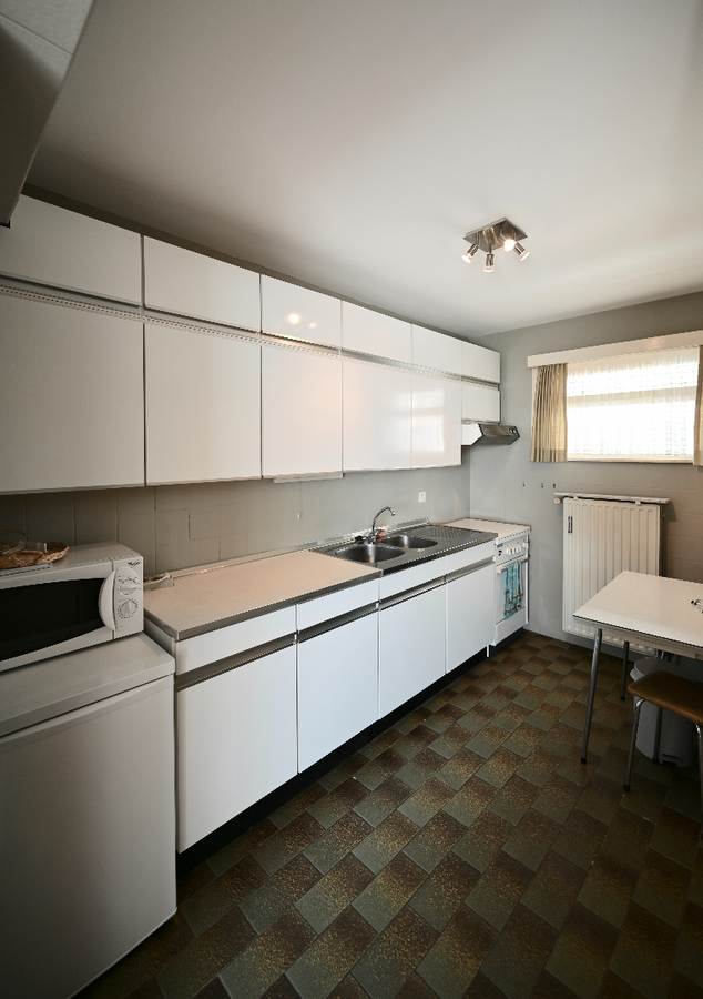 MOOI GELEGEN APPARTEMENT MET UNIEK ZONNETERRAS TE MIDDELKERKE 