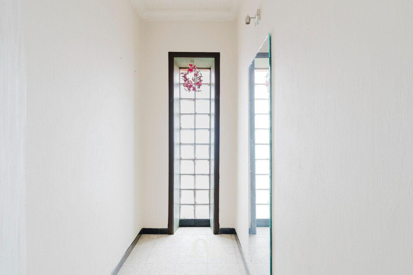 Ruime gezinswoning met 4 slaapkamers en tuin in Nederename 