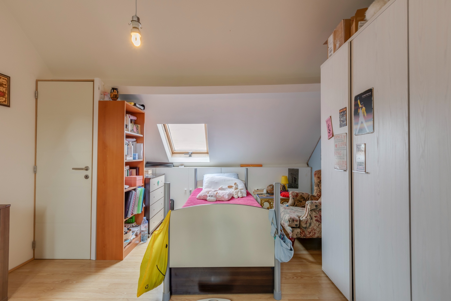 Triplex appartement met casco handelsgelijkvloers 